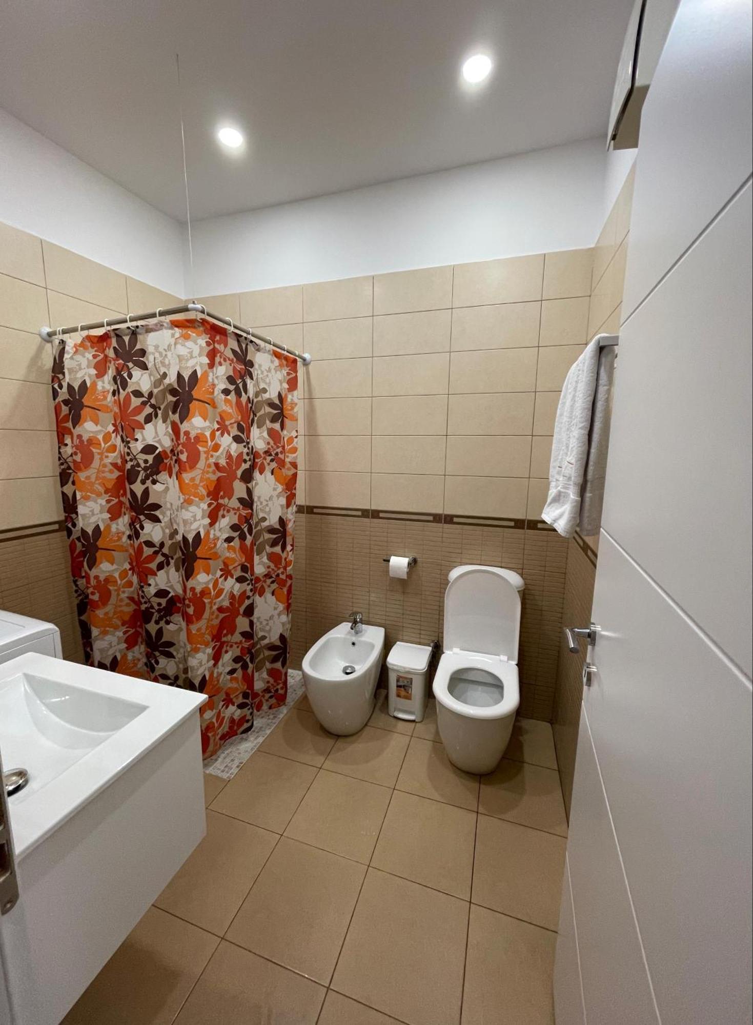 Enea Apartments 2 ティラナ エクステリア 写真